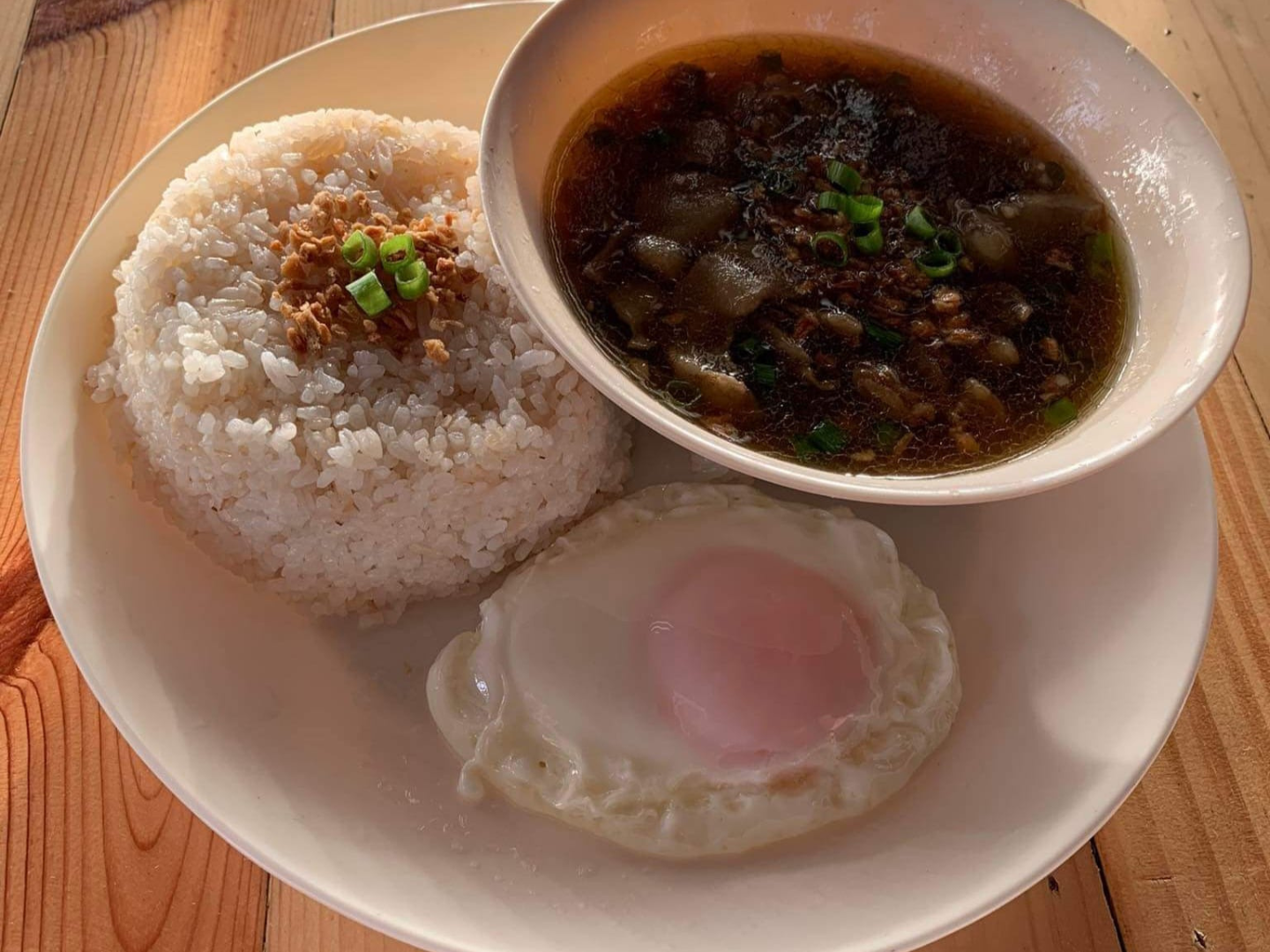 Pares Mami w/ Rice & Egg